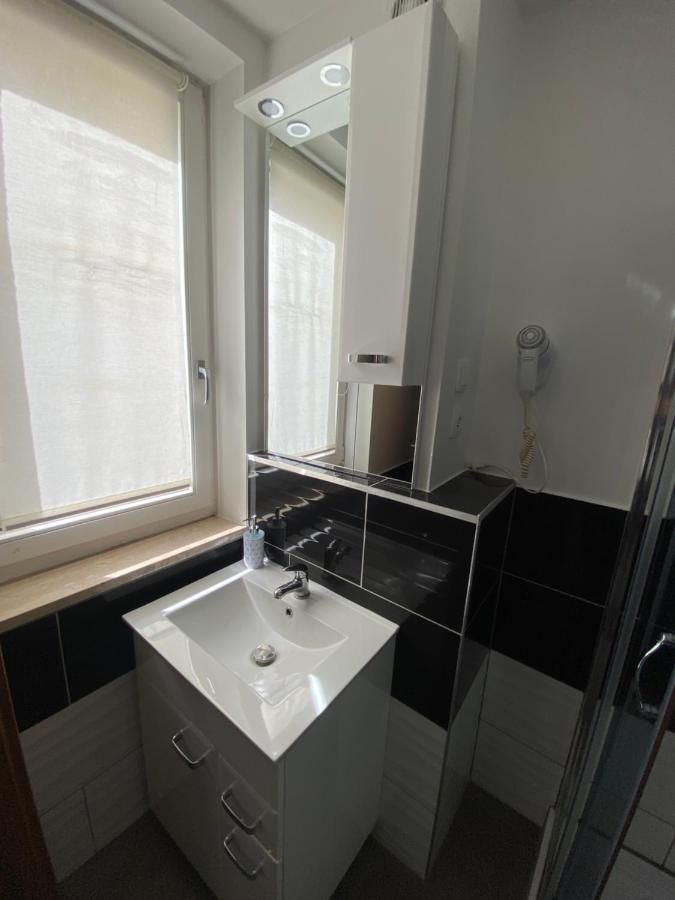 City Apartment Getta Krakow Bagian luar foto