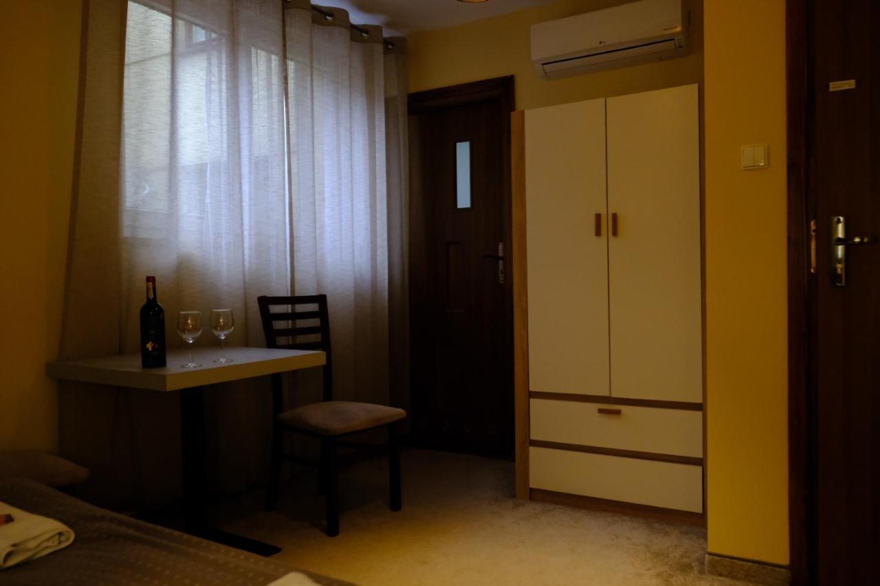 City Apartment Getta Krakow Bagian luar foto
